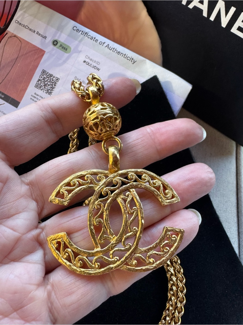 CHANEL Vintage Gold Plated Filigree Ball CC Pendant Necklace 30”Long With COA - Picture 7 of 10